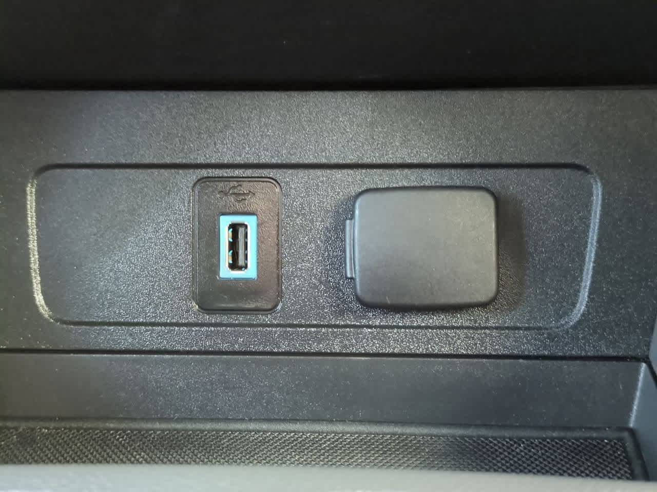 Thumbnail: 2018 Ford Escape - 31