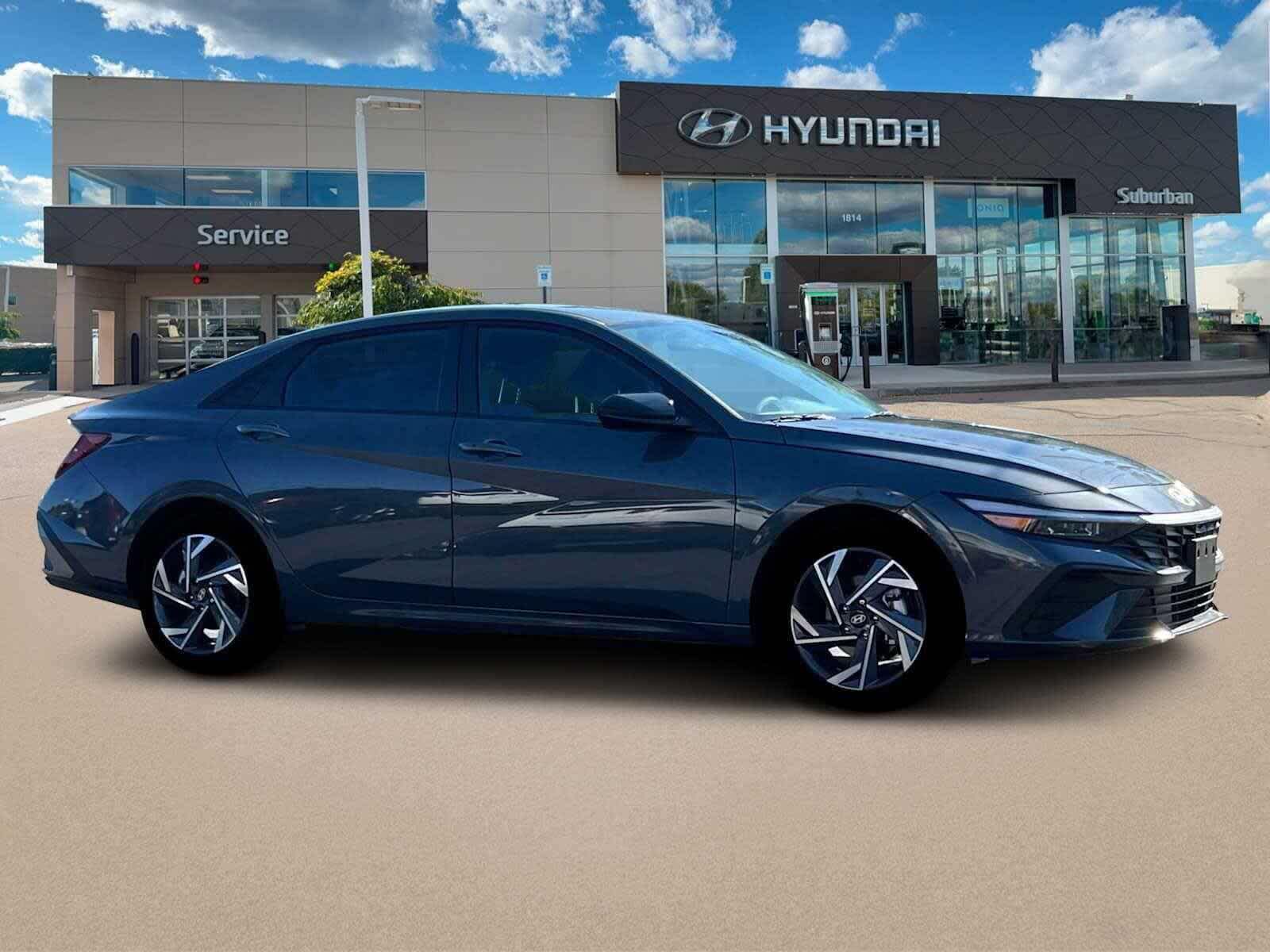 Thumbnail: 2025 Hyundai Elantra - 10