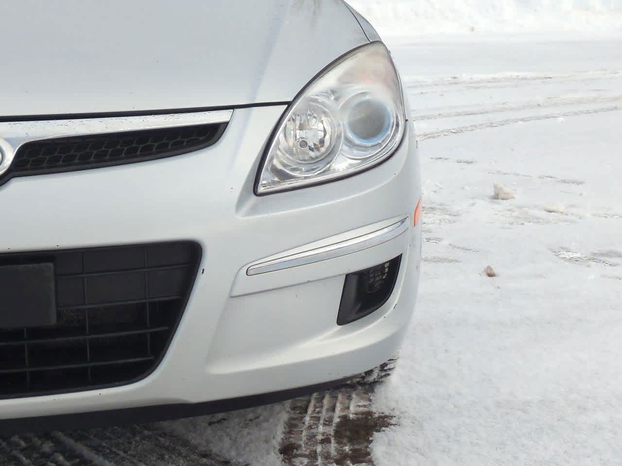 Thumbnail: 2012 Hyundai Elantra - 10