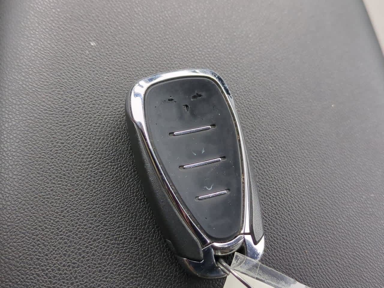 Thumbnail: 2019 Chevrolet Equinox - 32