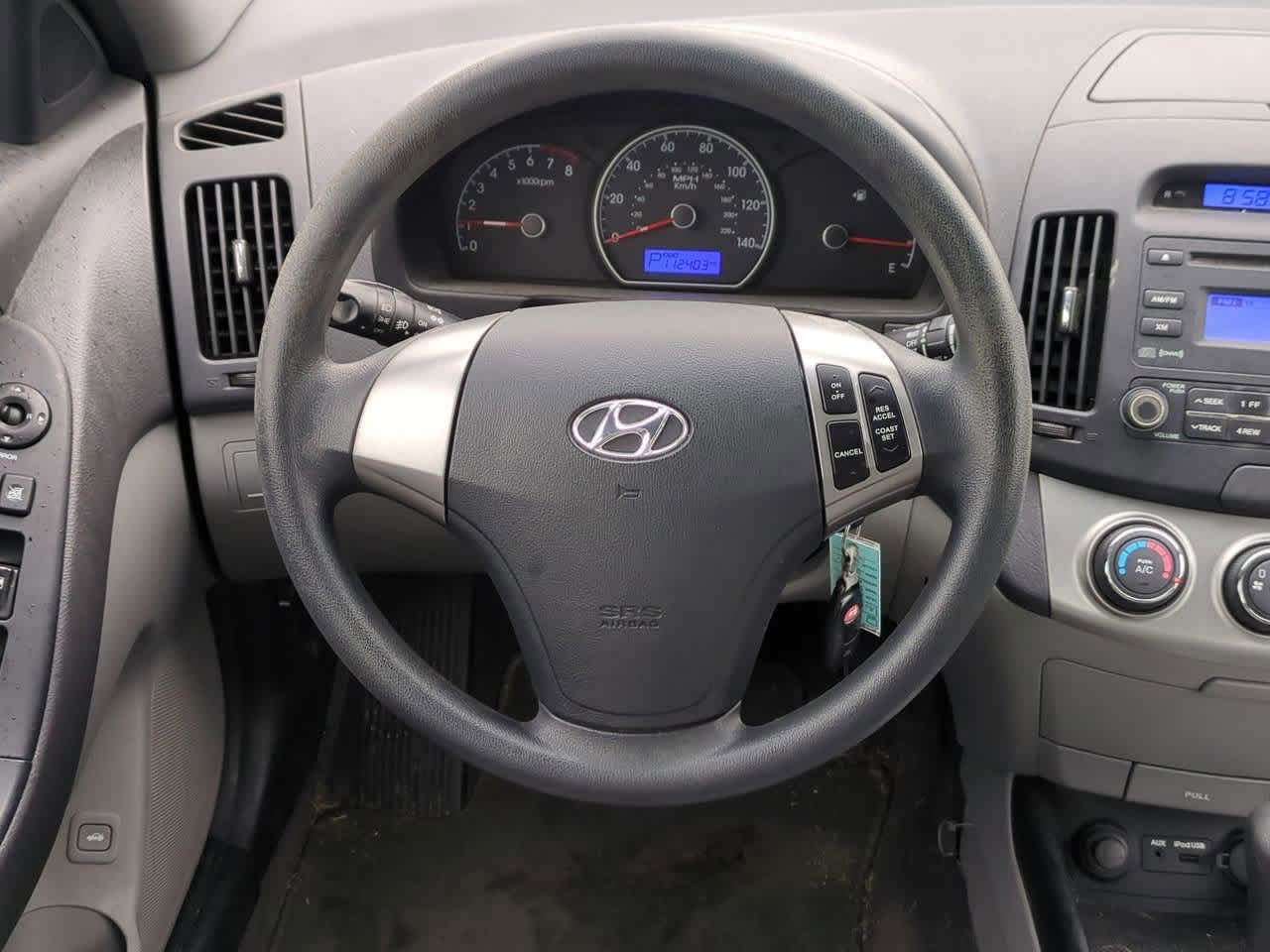 Thumbnail: 2010 Hyundai Elantra - 21