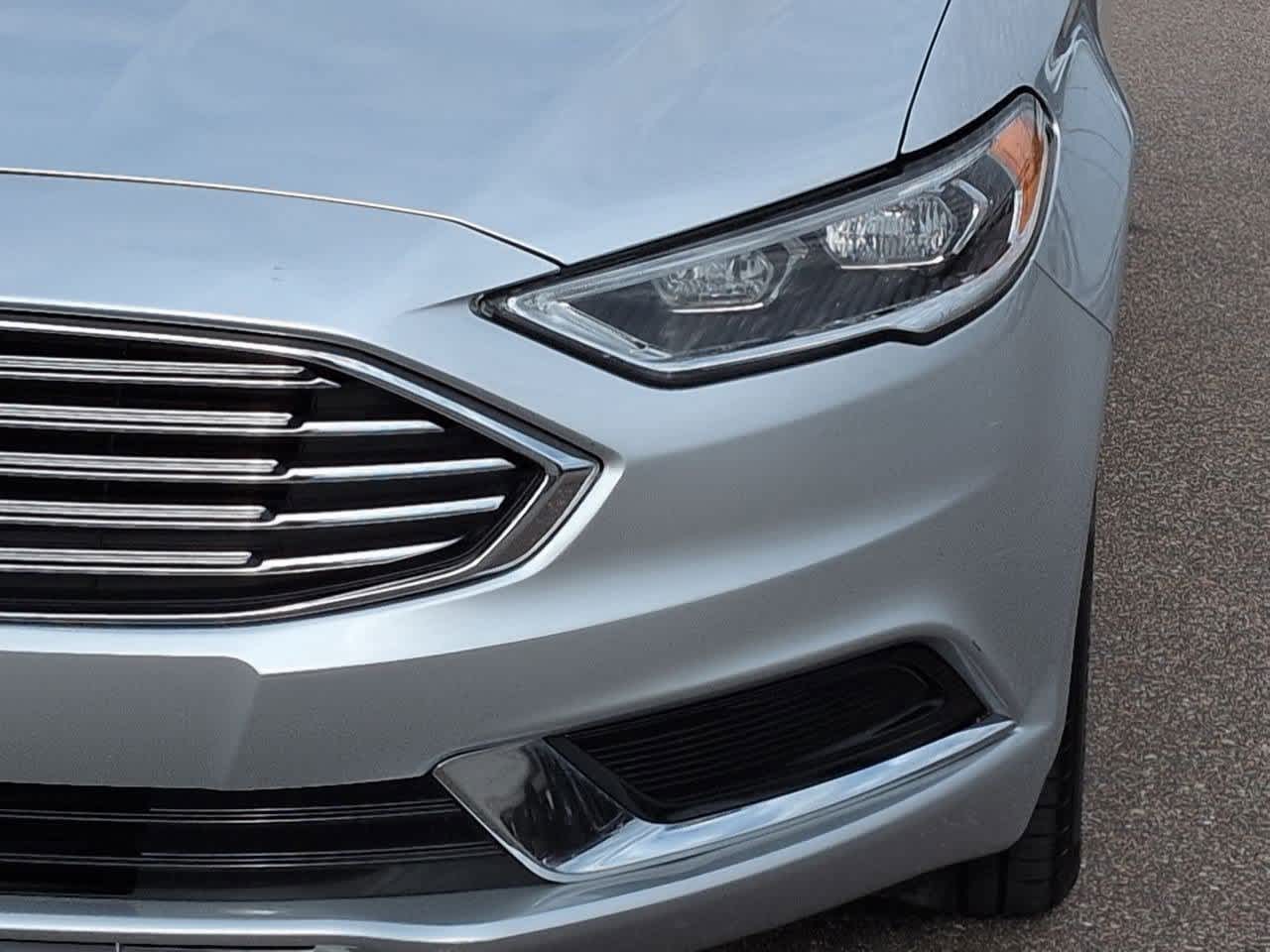 Thumbnail: 2018 Ford Fusion - 10