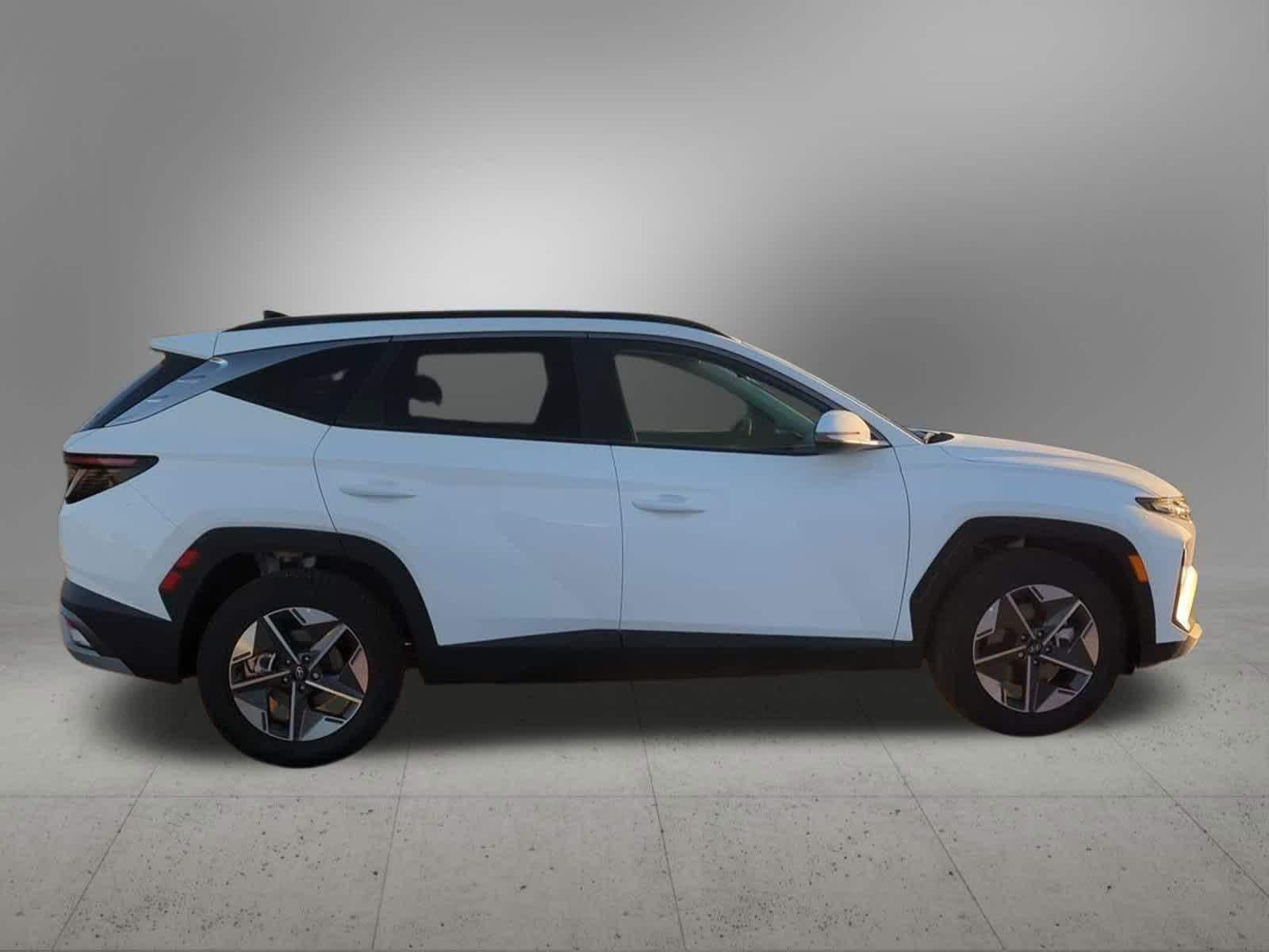 Thumbnail: 2025 Hyundai Tucson - 7