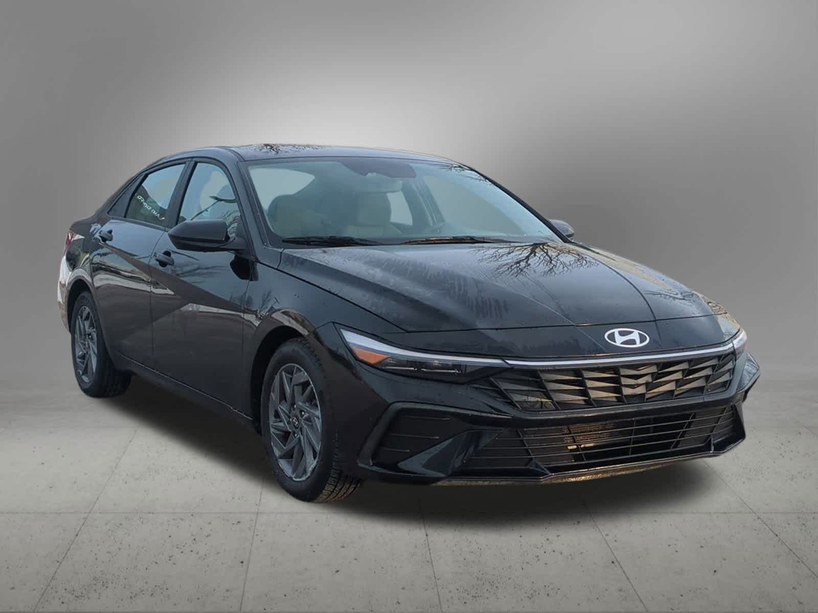 Thumbnail: 2024 Hyundai Elantra - 8