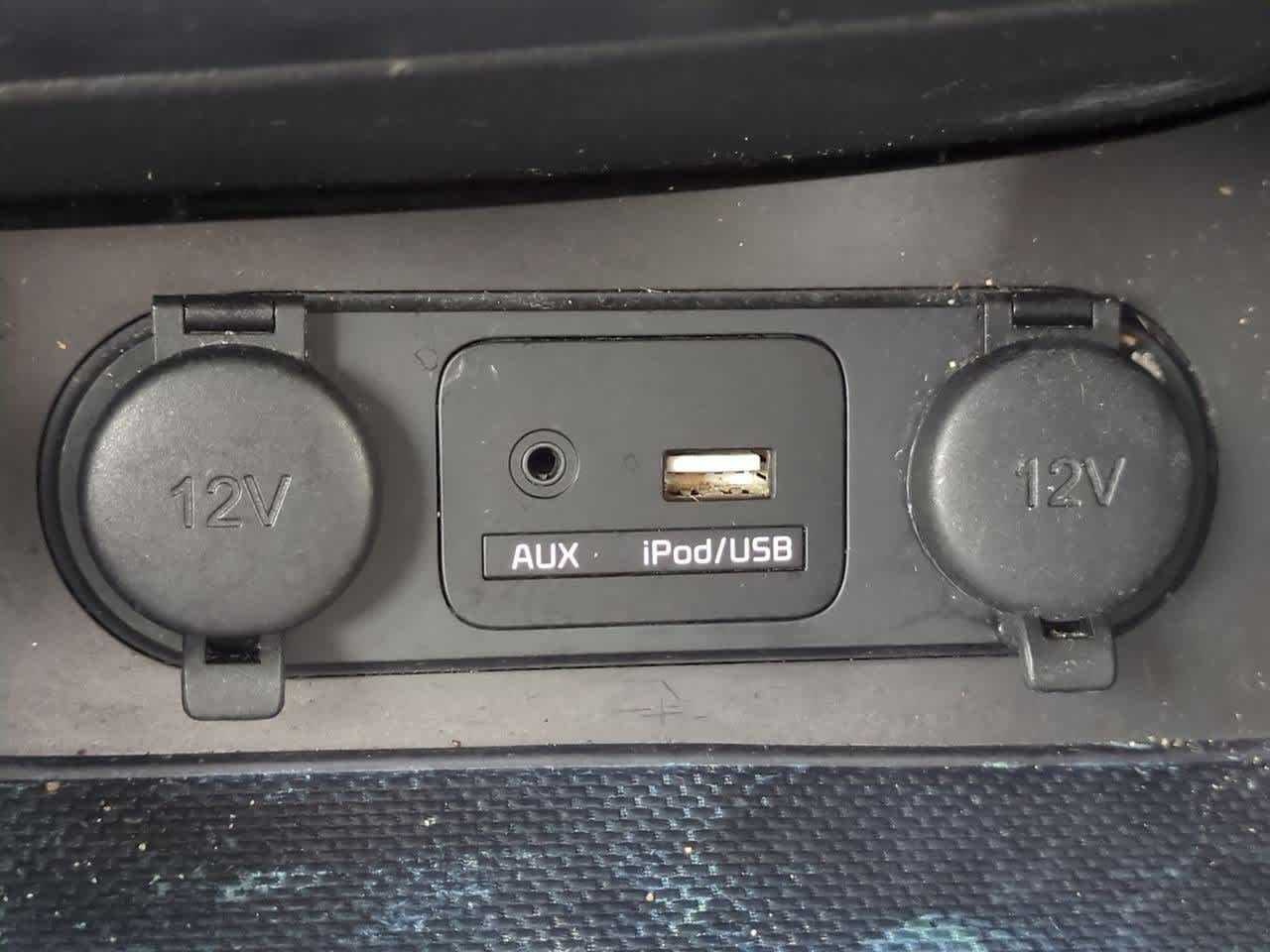 Thumbnail: 2015 Kia Optima - 27