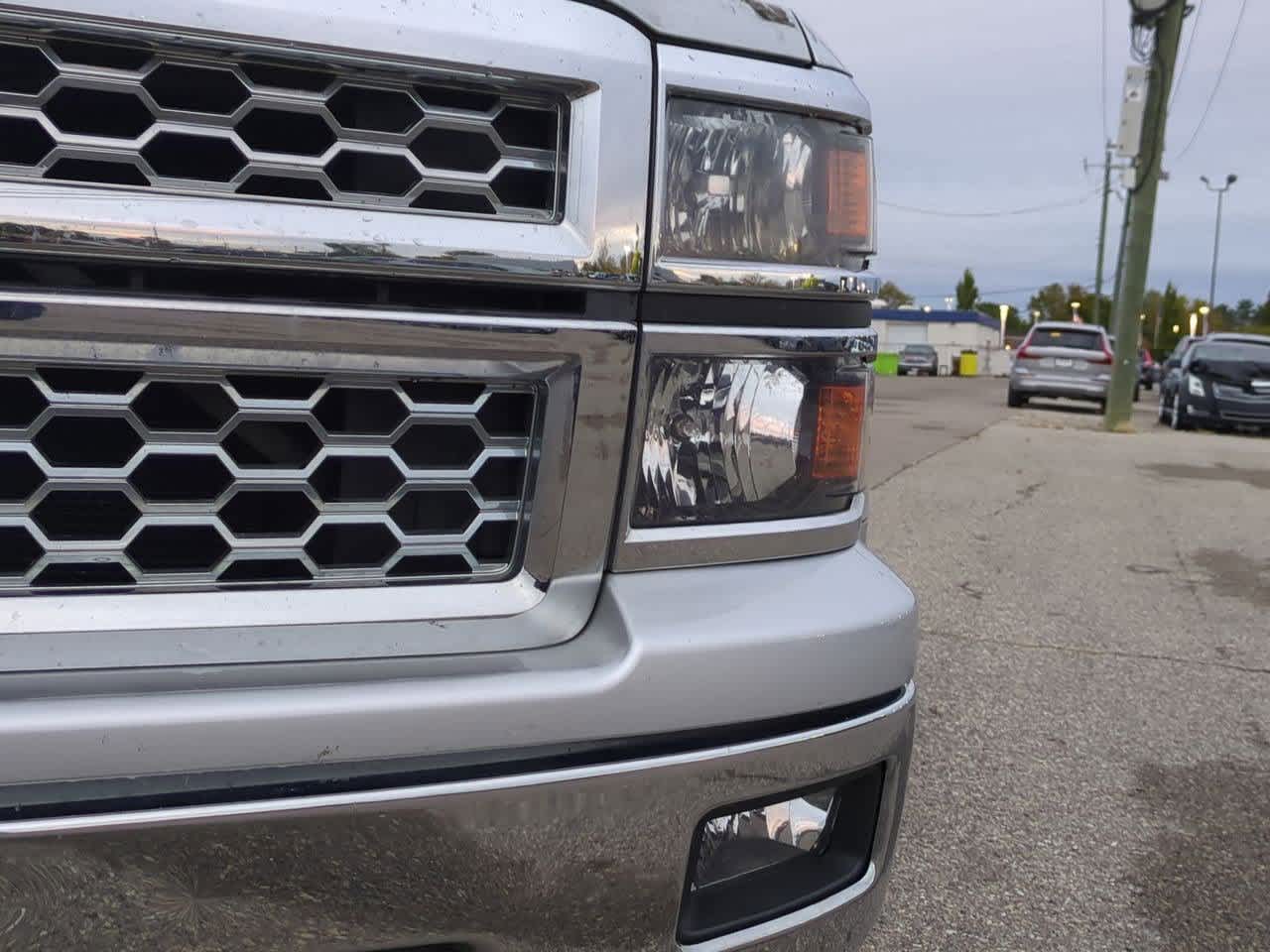 Thumbnail: 2015 Chevrolet Silverado 1500 - 10