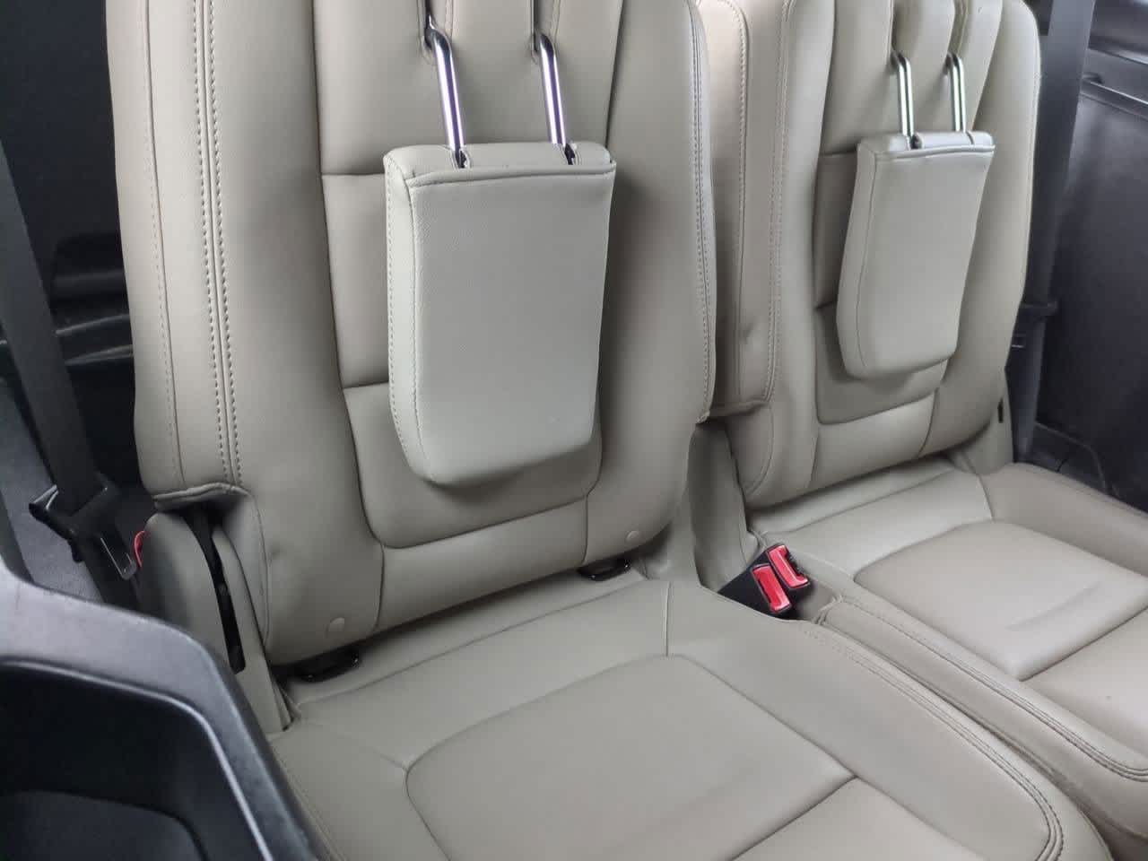 Thumbnail: 2015 Ford Explorer - 21