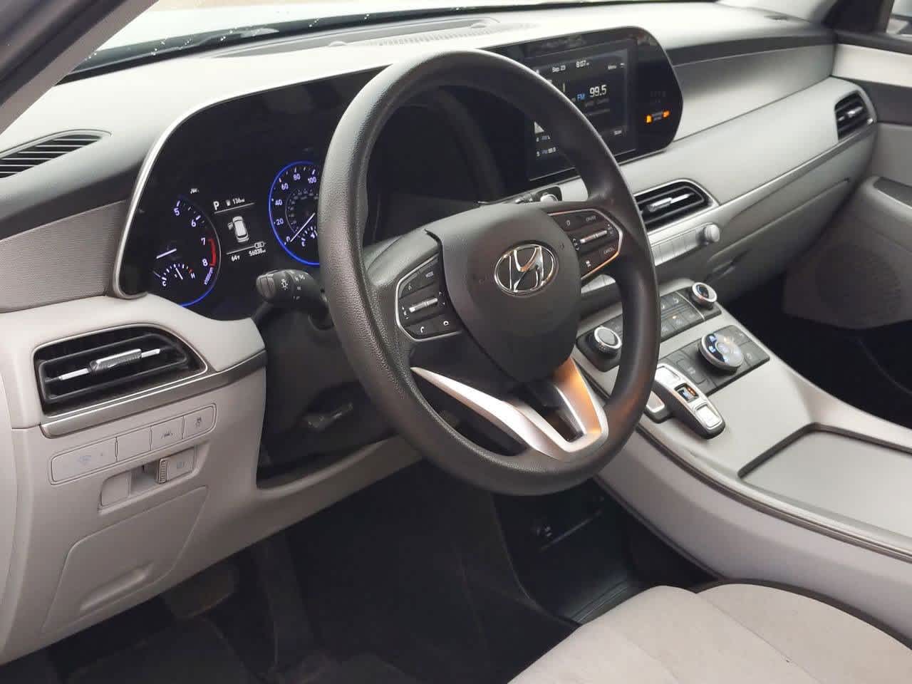 2020 Hyundai Palisade SE photo 2