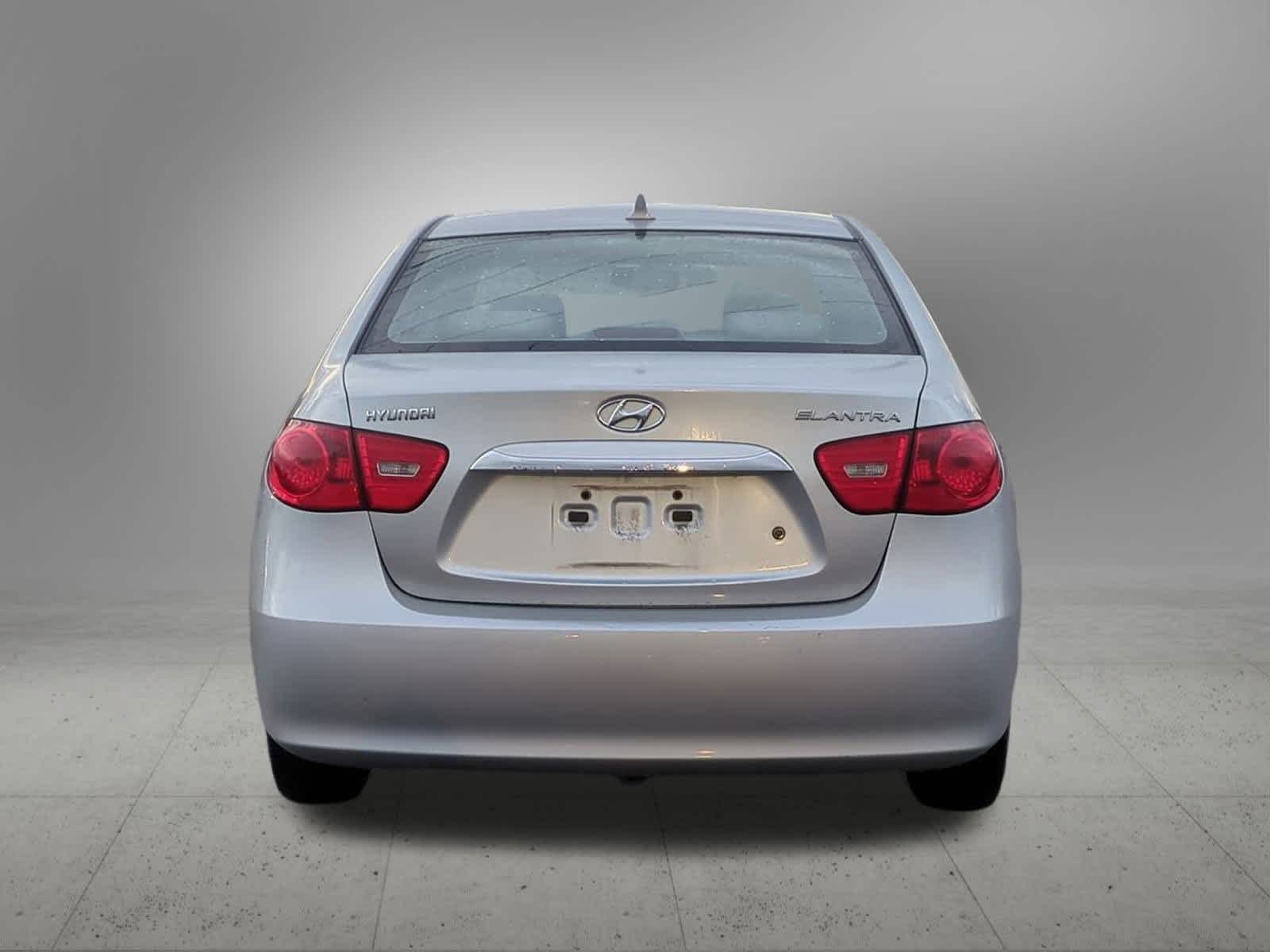 Thumbnail: 2010 Hyundai Elantra - 5