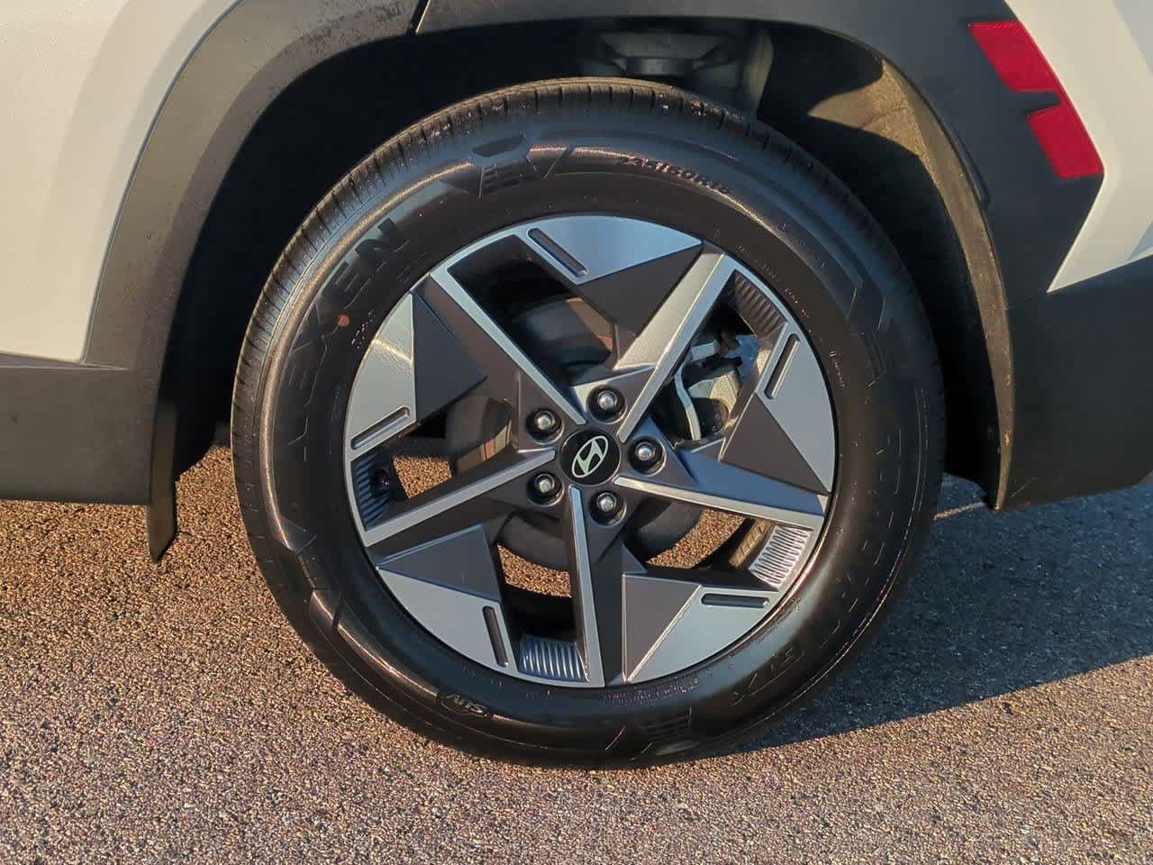 Thumbnail: 2025 Hyundai Tucson - 13