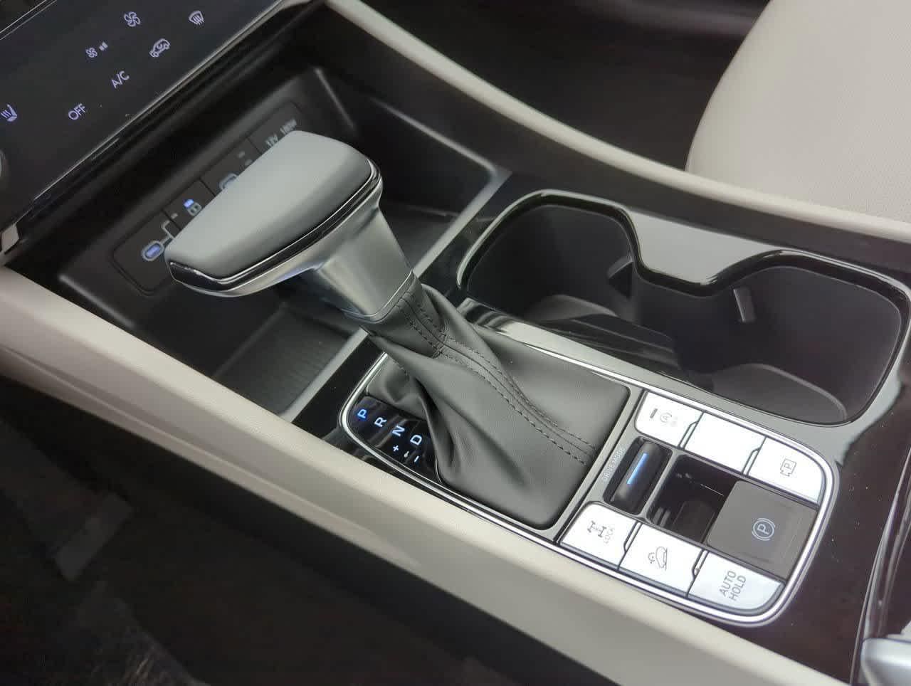 Thumbnail: 2025 Hyundai Tucson - 32