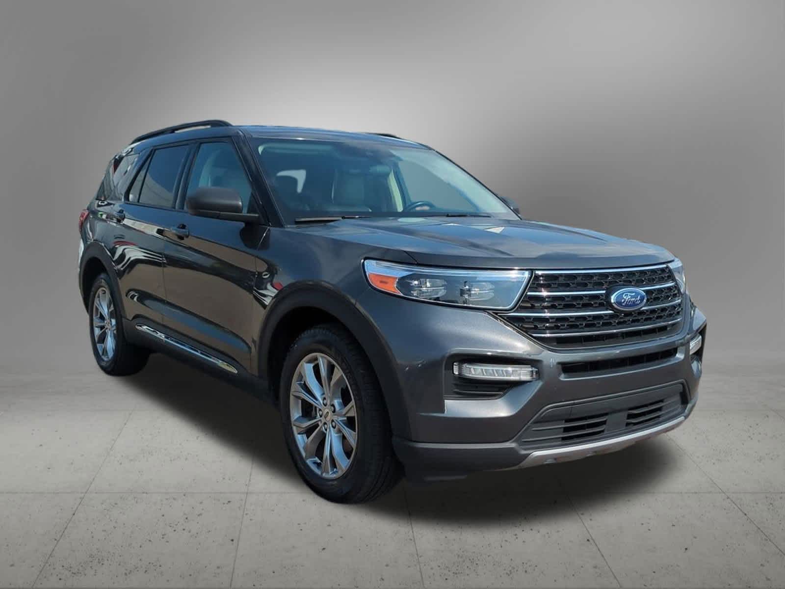 Thumbnail: 2020 Ford Explorer - 8