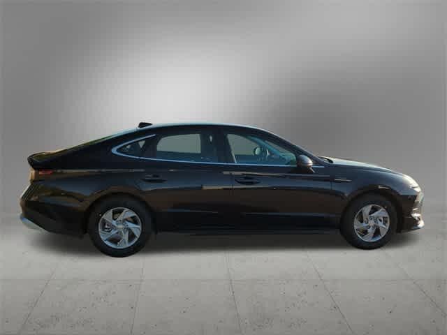 2025 Hyundai Sonata SE 7