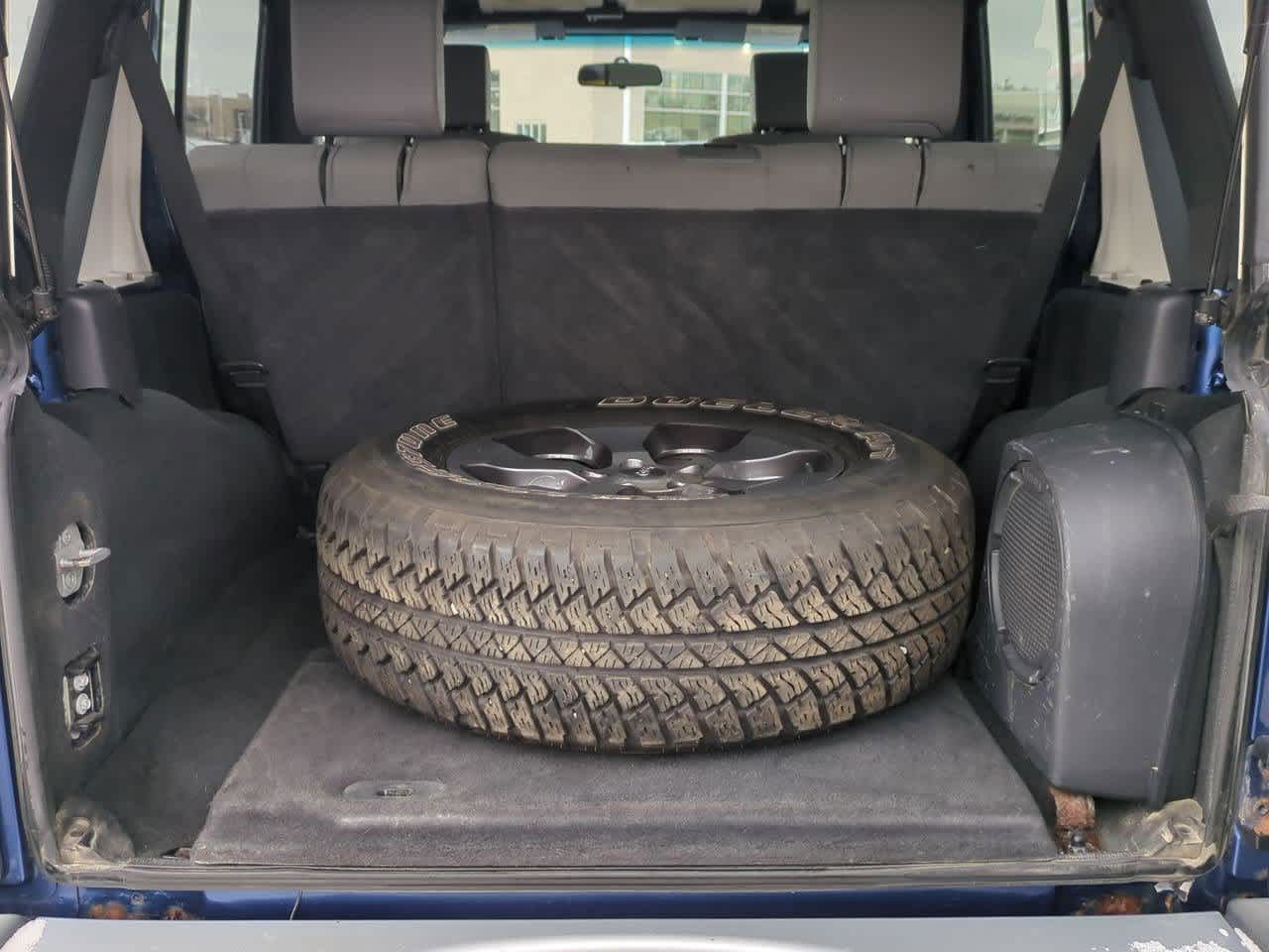 Thumbnail: 2009 Jeep Wrangler - 32