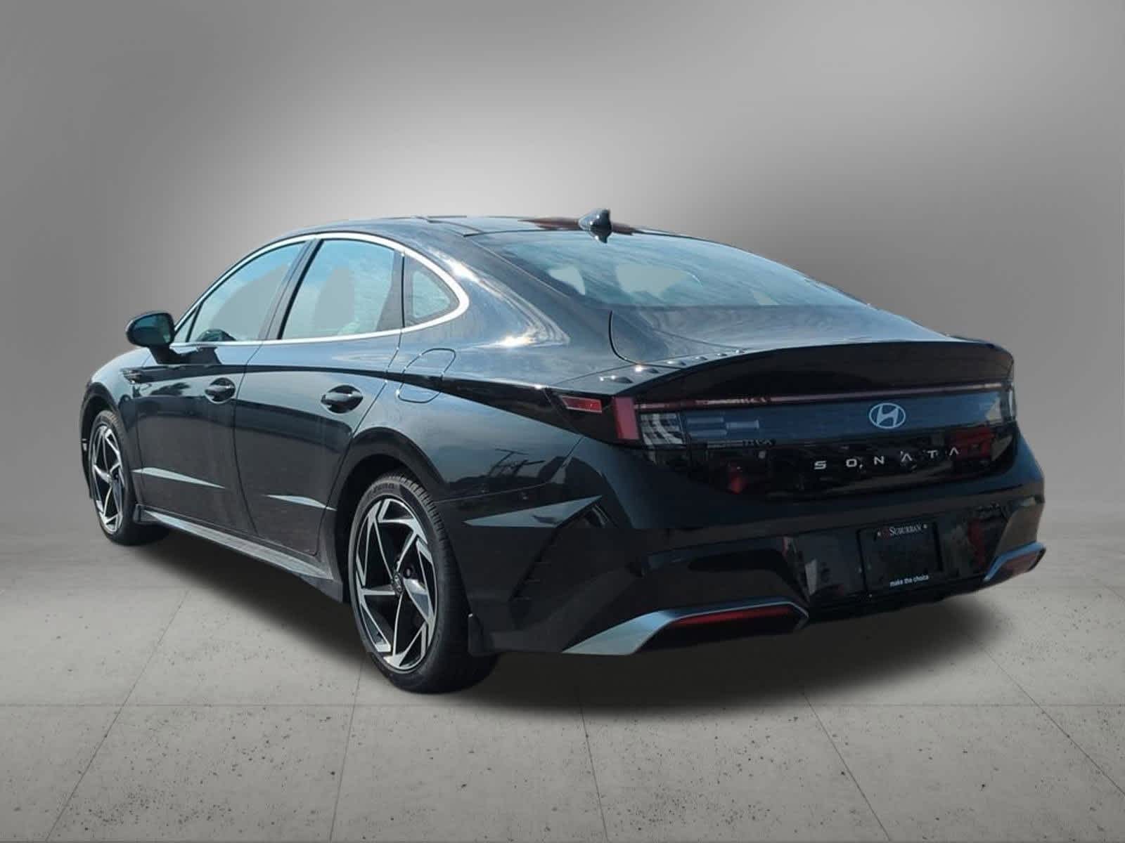 Thumbnail: 2024 Hyundai Sonata - 4