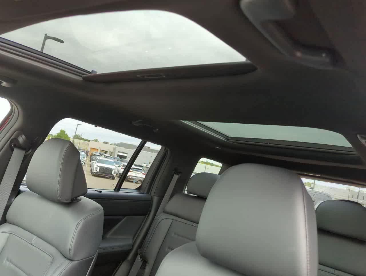 Thumbnail: 2025 Hyundai Santa Fe - 17