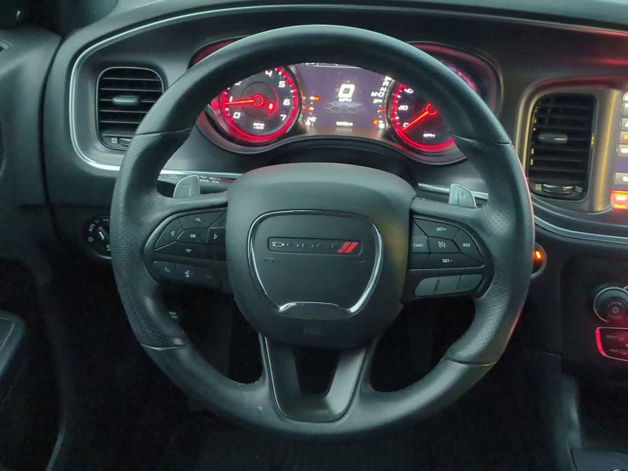 Thumbnail: 2018 Dodge Charger - 21