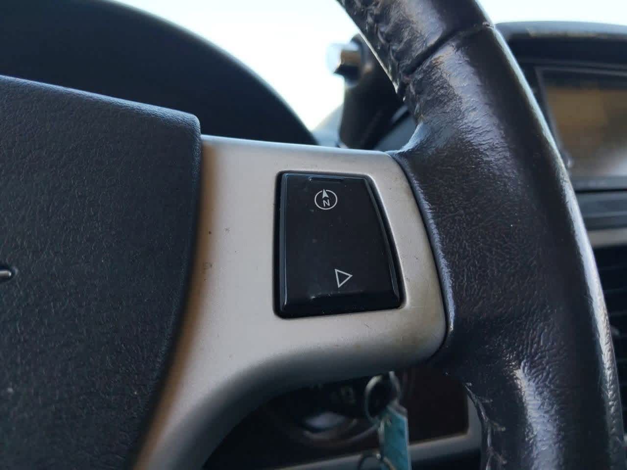 2010 Chrysler Town & Country Touring 23