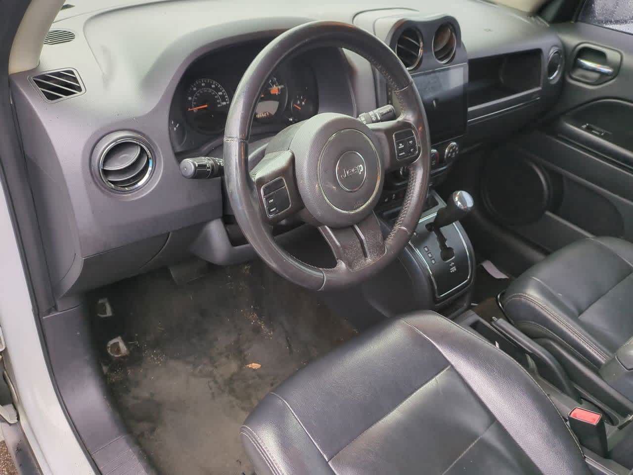 Thumbnail: 2016 Jeep Patriot - 2