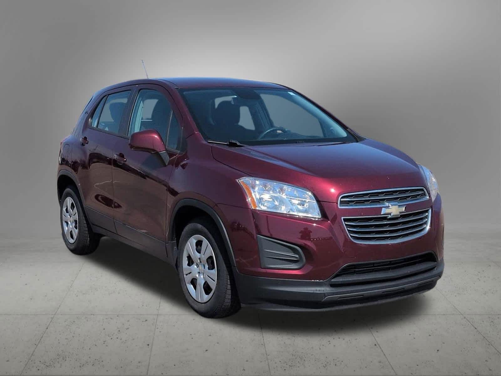 Thumbnail: 2016 Chevrolet Trax - 8