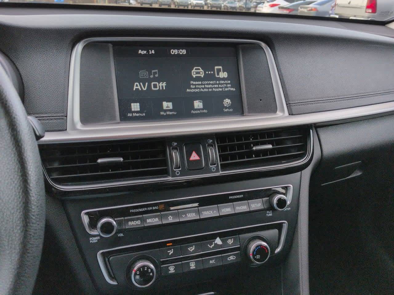 Thumbnail: 2019 Kia Optima - 27