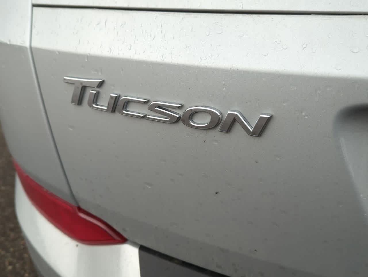 Thumbnail: 2017 Hyundai Tucson - 12