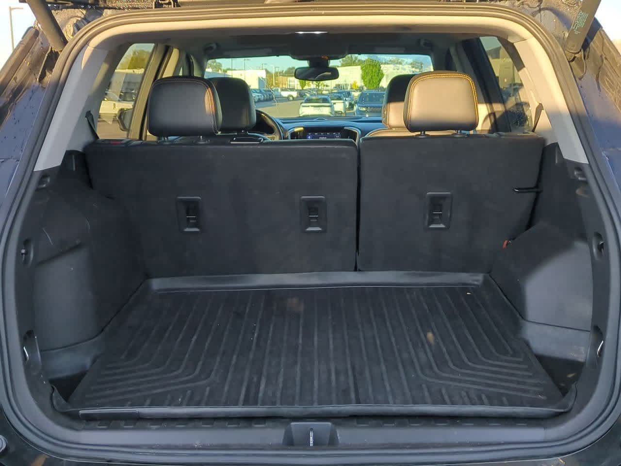 Thumbnail: 2021 GMC Terrain - 33