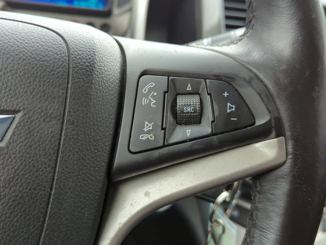 Thumbnail: 2015 Chevrolet Sonic - 23