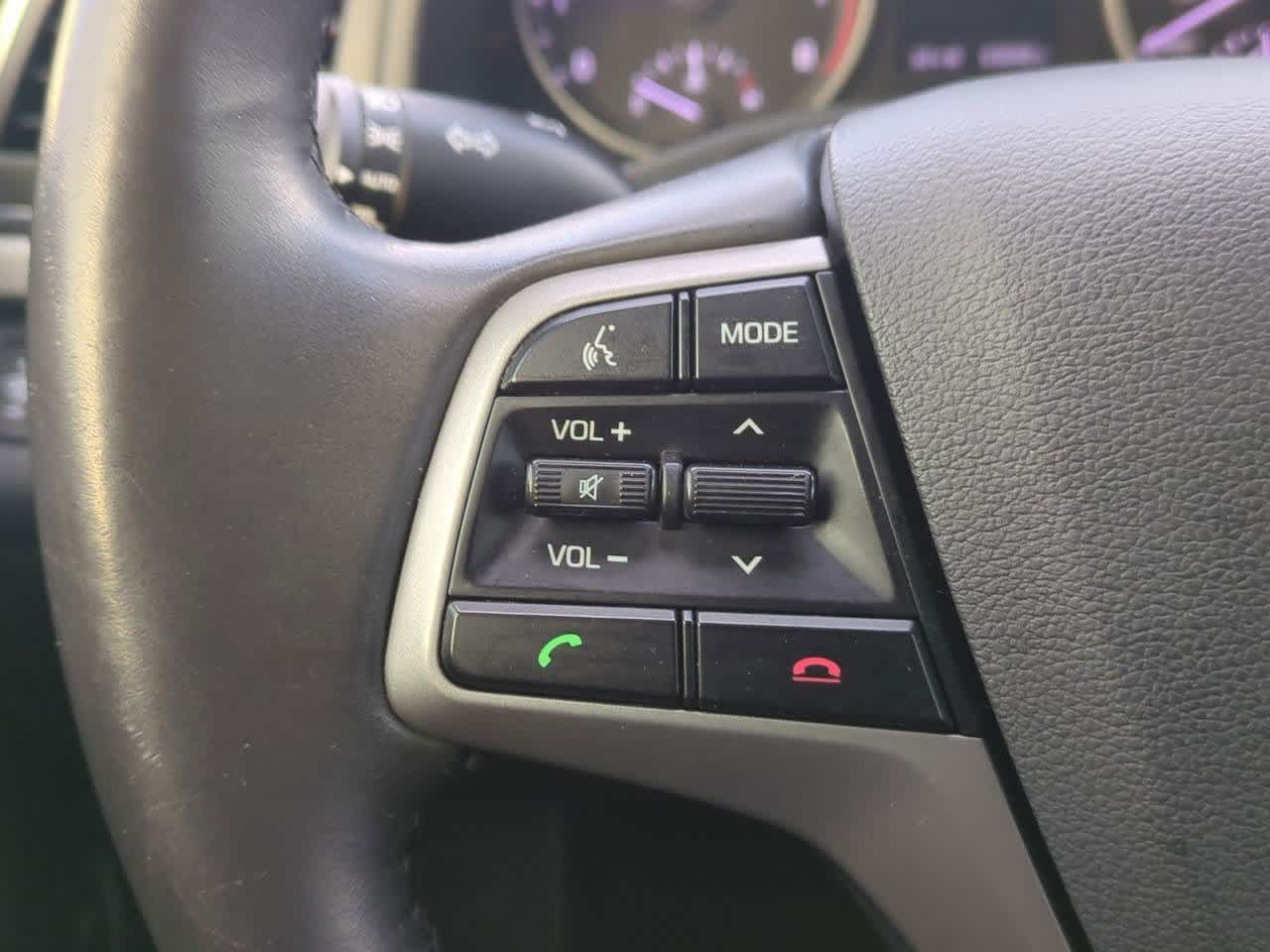 Thumbnail: 2017 Hyundai Elantra - 24