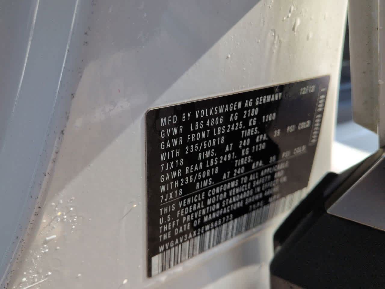 Thumbnail: 2014 Volkswagen Tiguan - 33