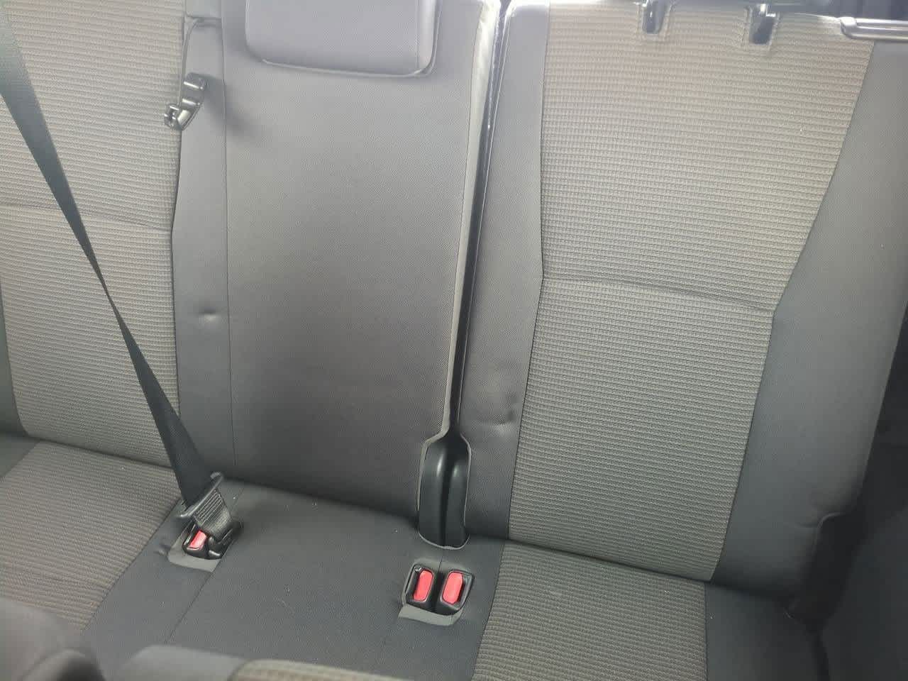 Thumbnail: 2023 Toyota Highlander - 20