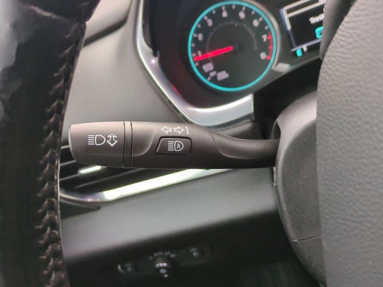 Thumbnail: 2019 Chevrolet Traverse - 27