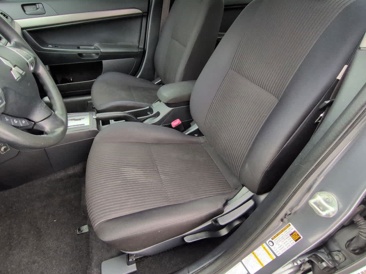 Thumbnail: 2014 Mitsubishi Lancer - 16