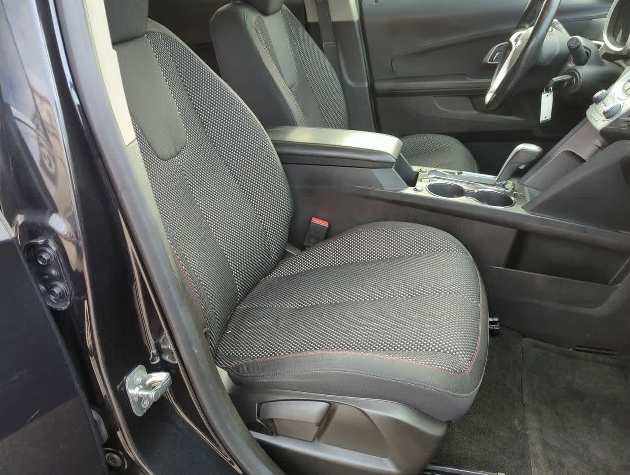 Thumbnail: 2013 Chevrolet Equinox - 19