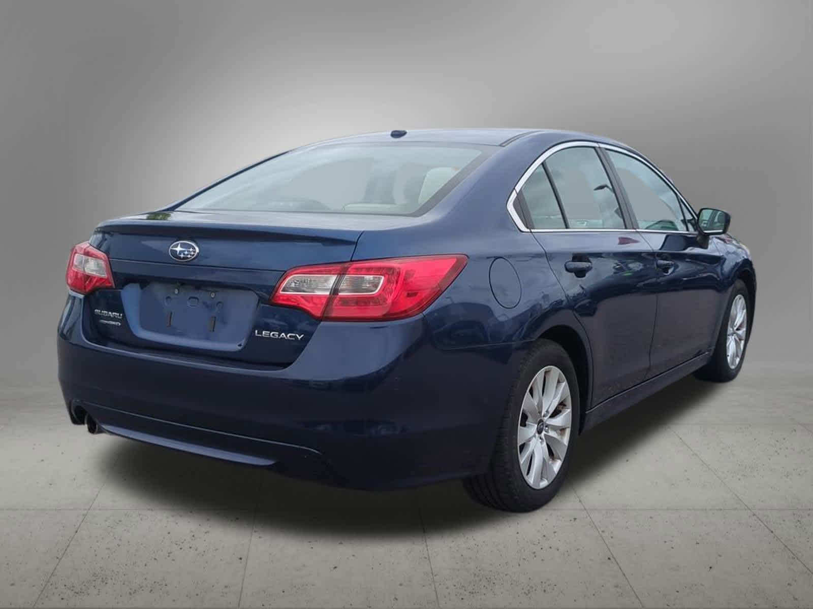 Thumbnail: 2015 Subaru Legacy - 6