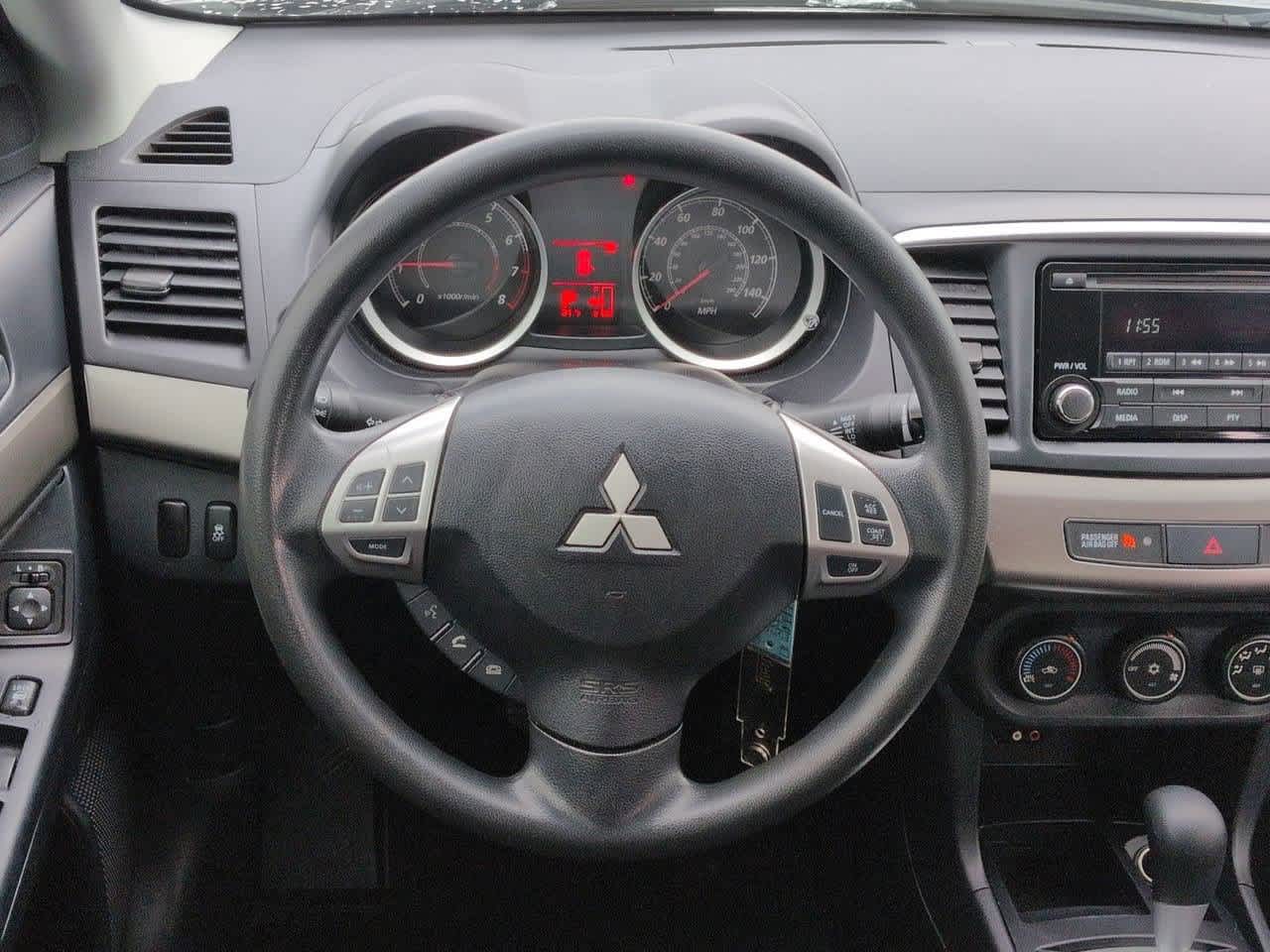 Thumbnail: 2014 Mitsubishi Lancer - 22