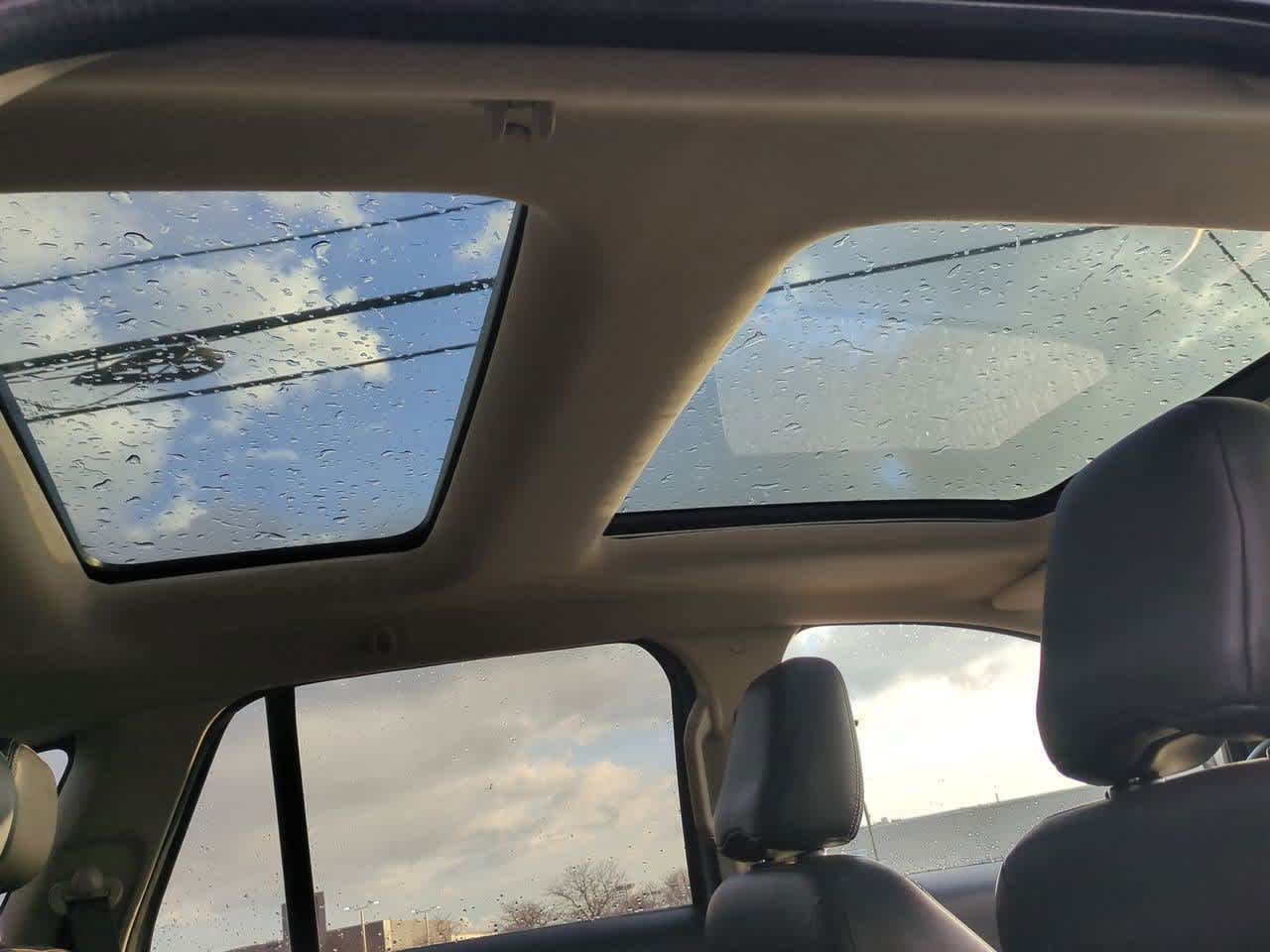 Thumbnail: 2009 Ford Edge - 21