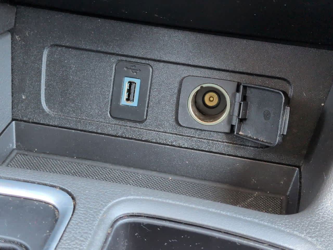 Thumbnail: 2017 Ford Escape - 30