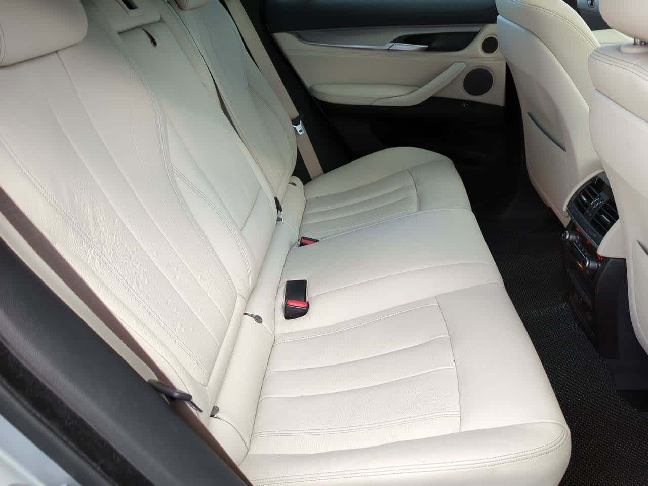 Thumbnail: 2019 BMW X6 - 20