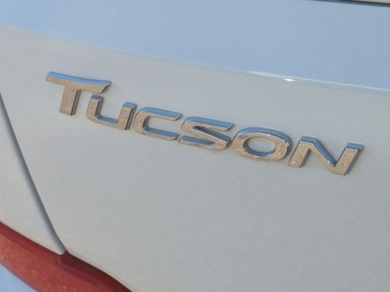 Thumbnail: 2018 Hyundai Tucson - 12