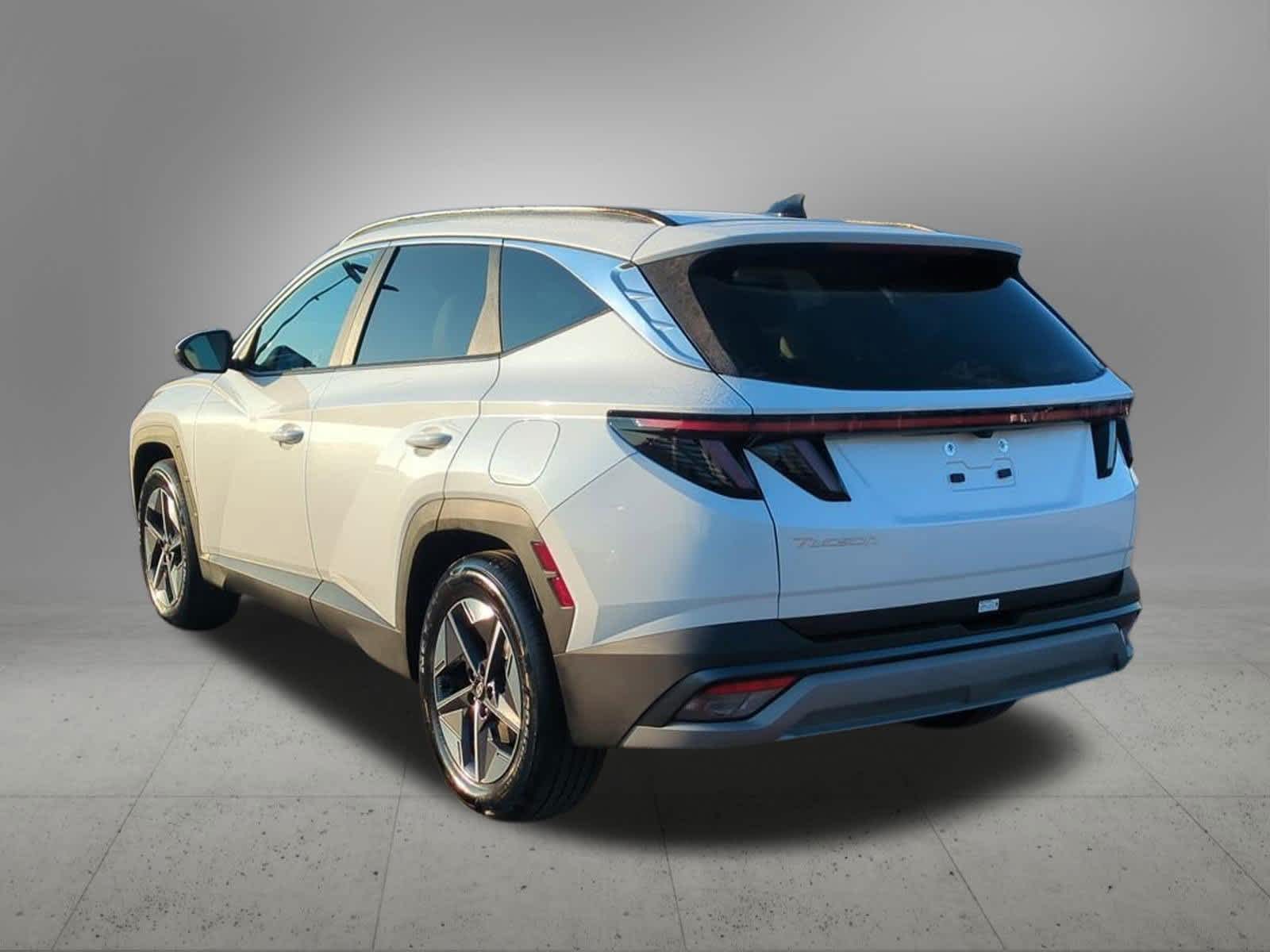 Thumbnail: 2025 Hyundai Tucson - 4