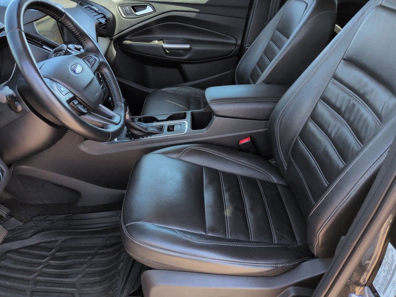 Thumbnail: 2017 Ford Escape - 16