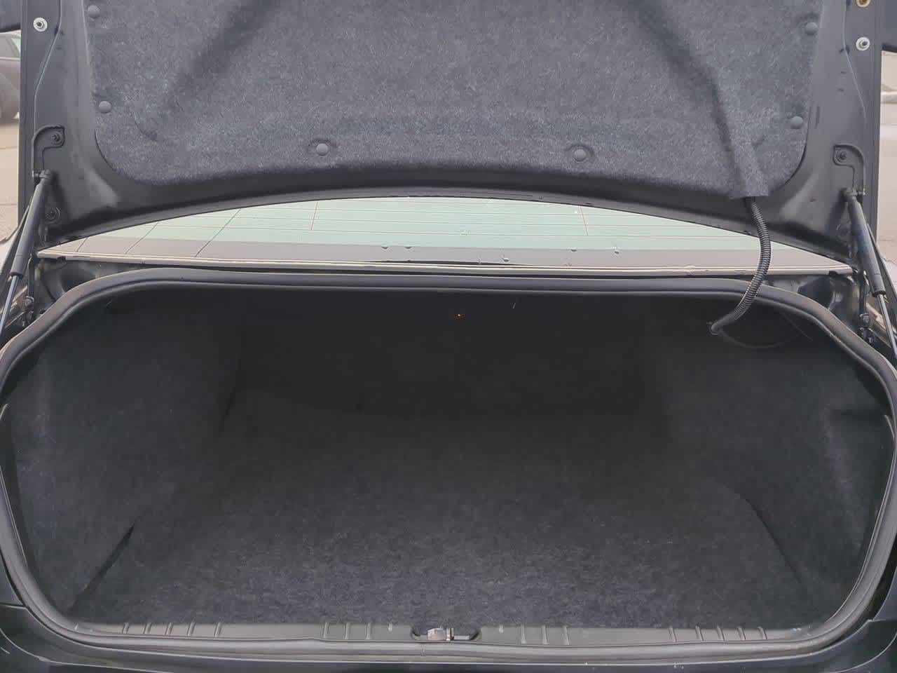 Thumbnail: 2012 Chevrolet Impala - 31