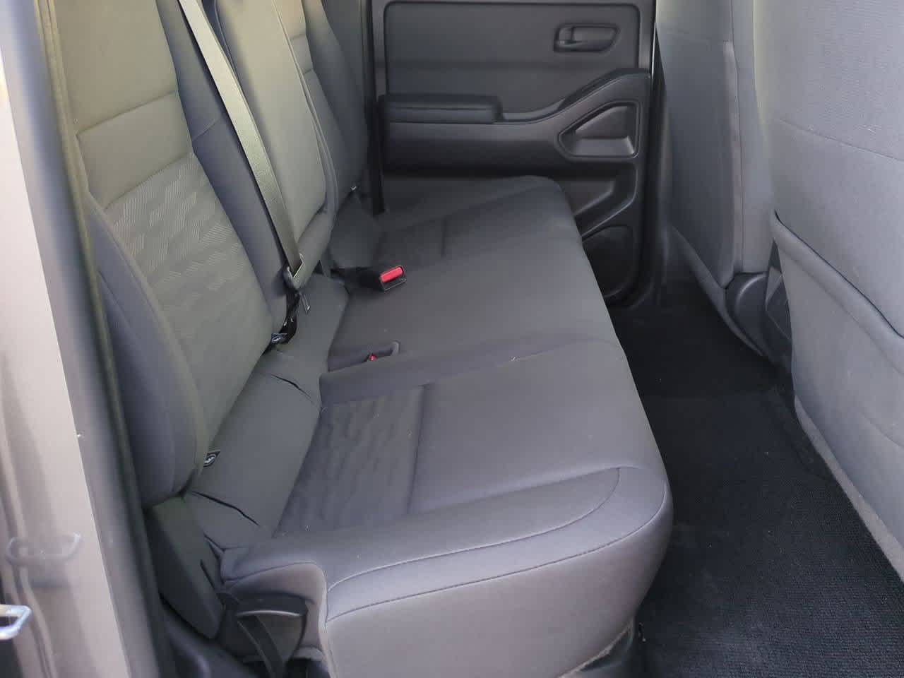 Thumbnail: 2022 Nissan Frontier - 19