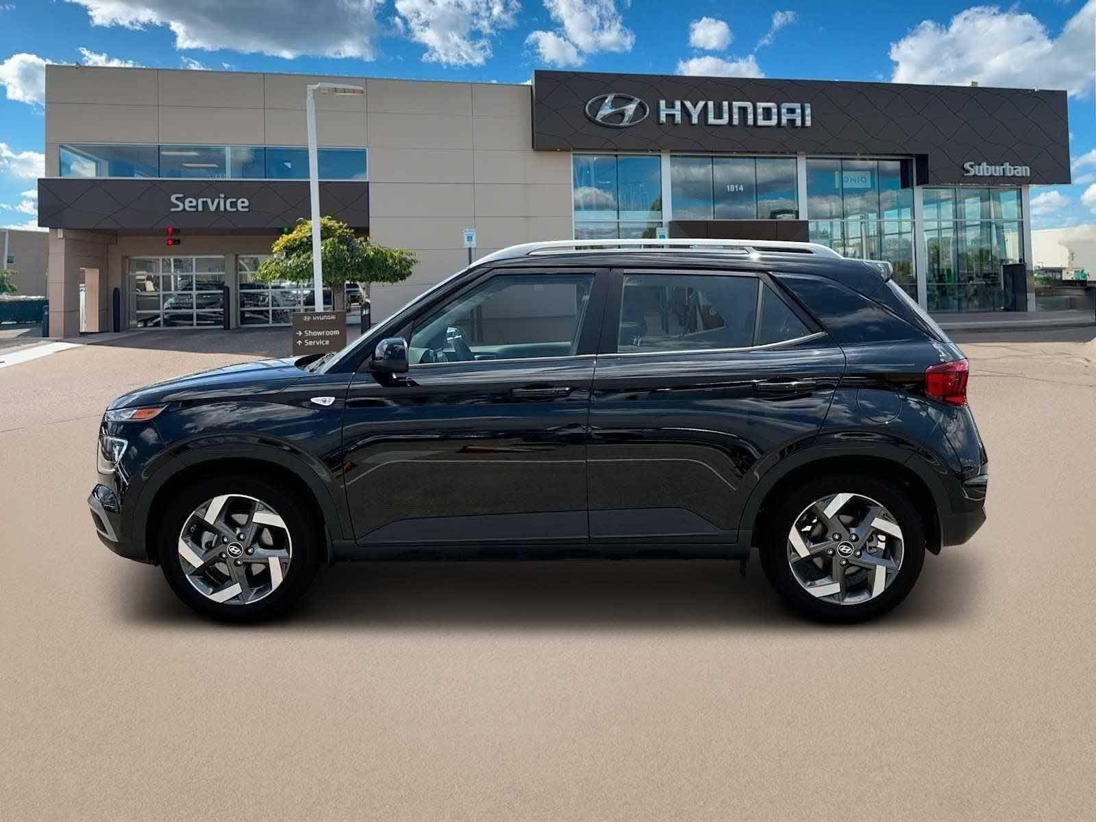 Thumbnail: 2025 Hyundai Venue - 3