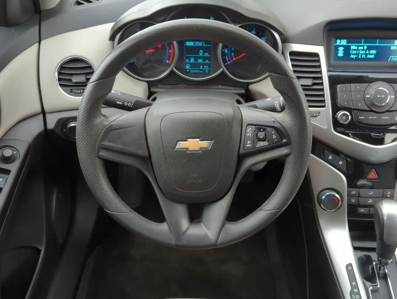 2013 Chevrolet Cruze LS 20