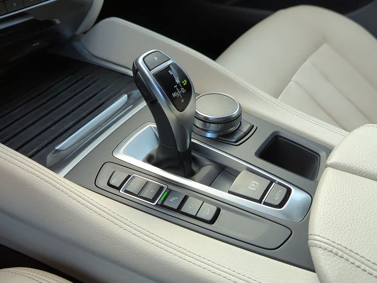 Thumbnail: 2019 BMW X6 - 33