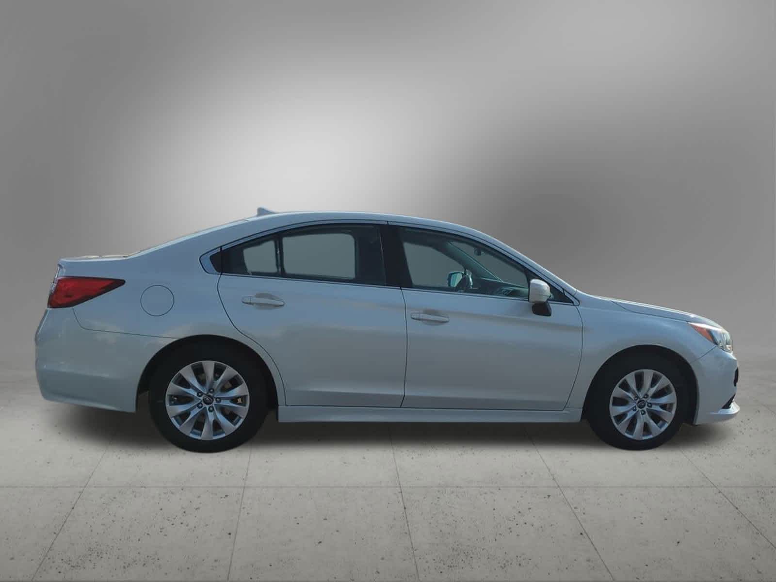 Thumbnail: 2016 Subaru Legacy - 7