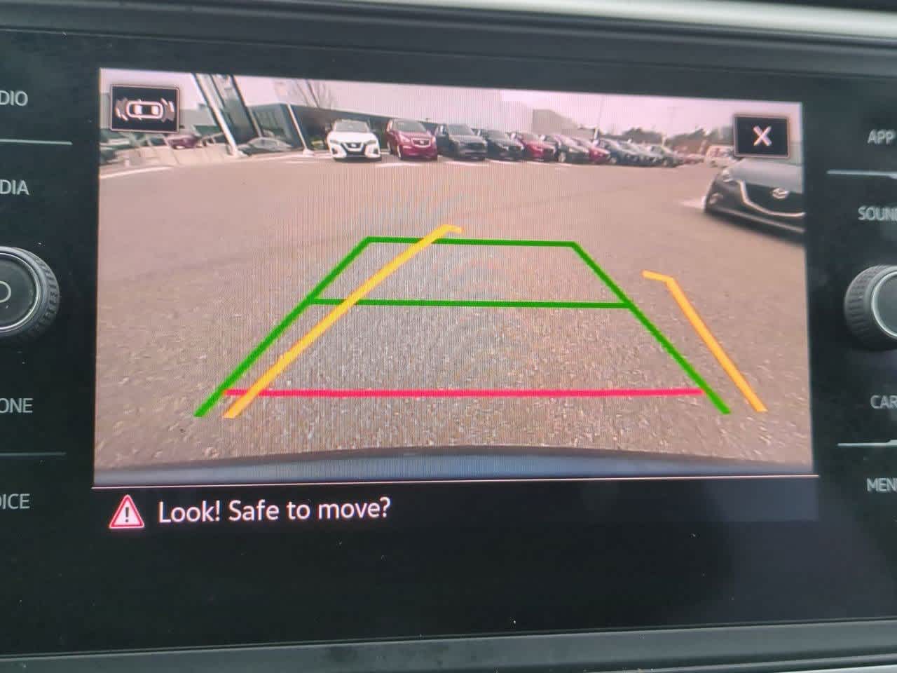 Thumbnail: 2021 Volkswagen Atlas - 29