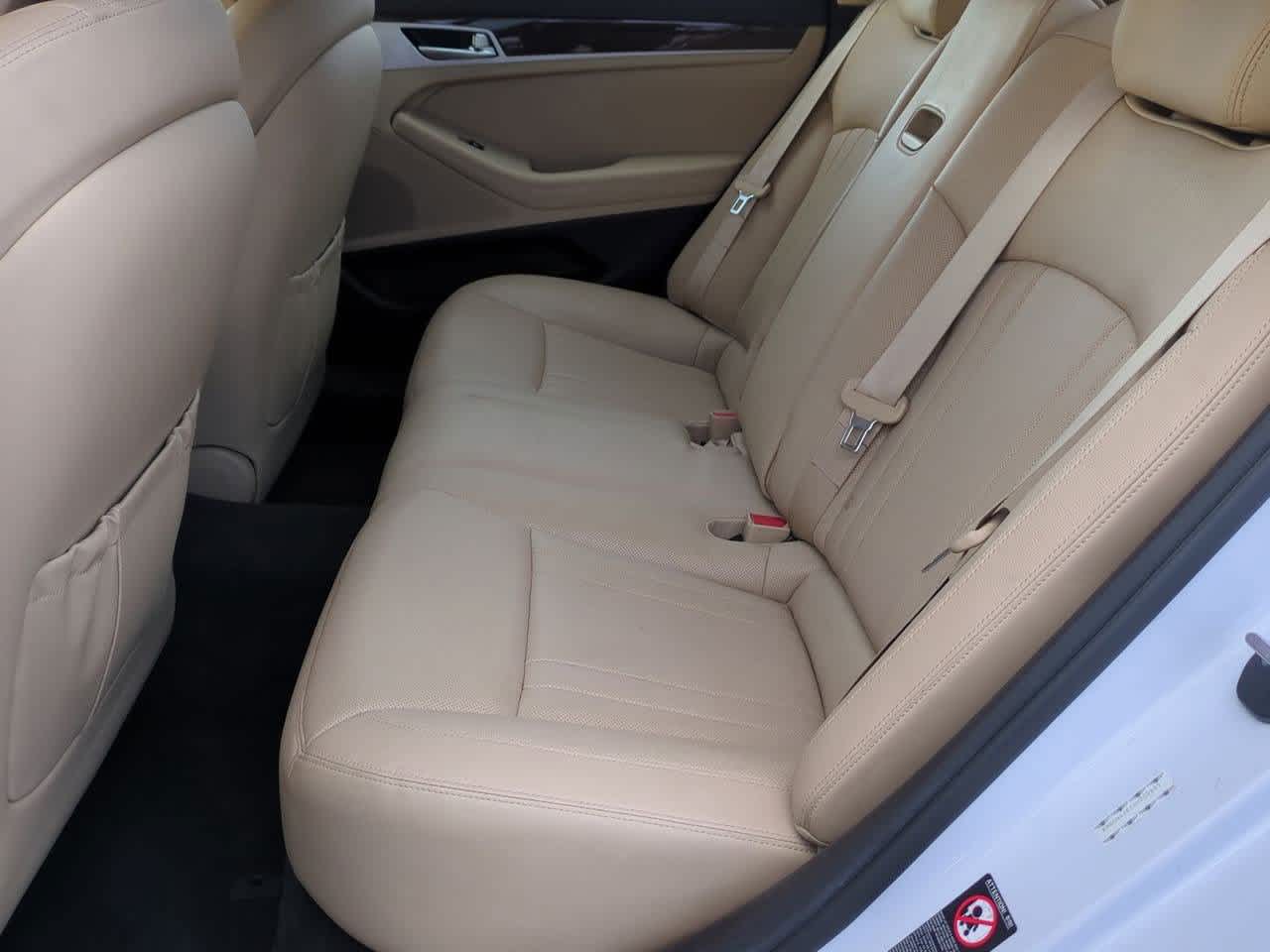 Thumbnail: 2017 Genesis G80 - 18